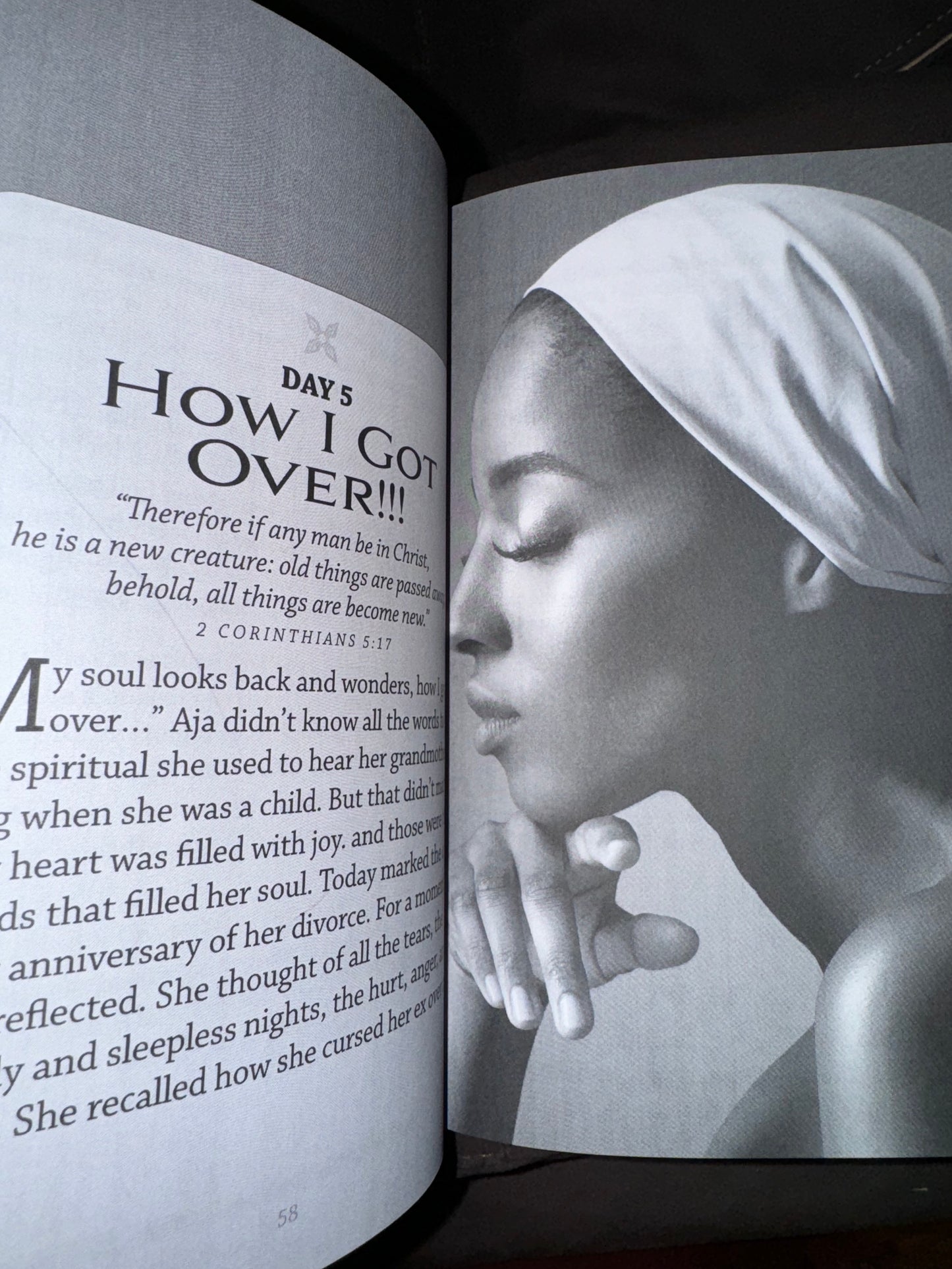 Women of Color Daily Devotional SUMMER #1 Edition